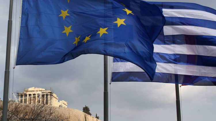 Greece lightning: 5 names to buy on the Grexit vote